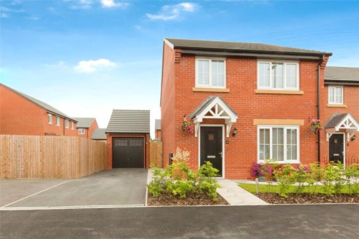 4 Bedroom Detached House For Sale In Randalls Drive, Crewe, Cheshire, CW1