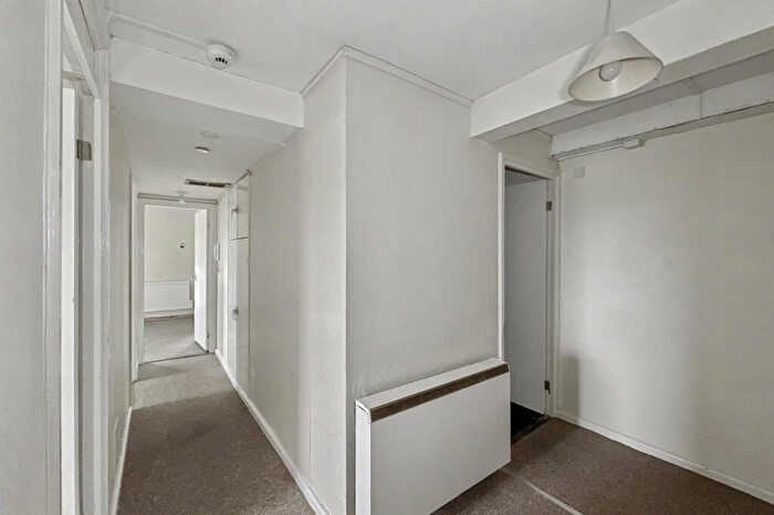 2 Bedroom Flat For Sale In Flat, Park House, Bridge Road, St. Austell, Cornwall, PL25