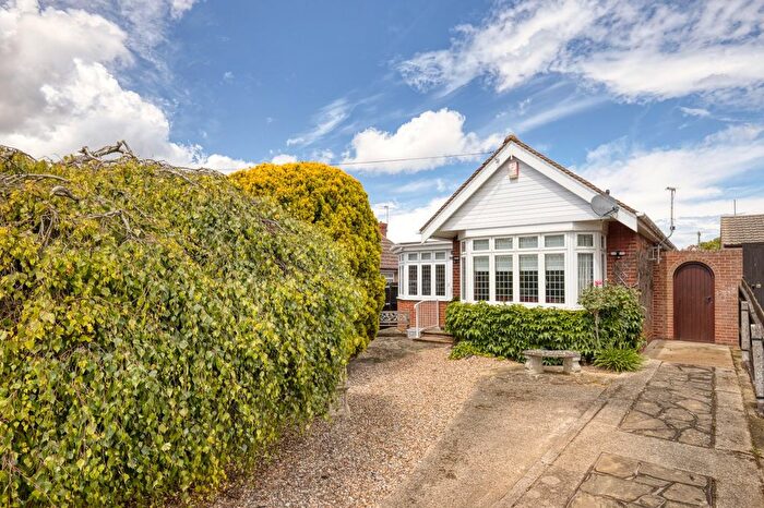2 Bedroom Bungalow For Sale In Downs Road, Ramsgate, CT11