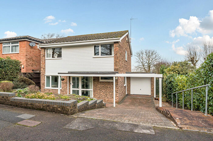 4 Bedroom Detached House For Sale In Franklyn Crescent, Windsor, Berkshire, SL4