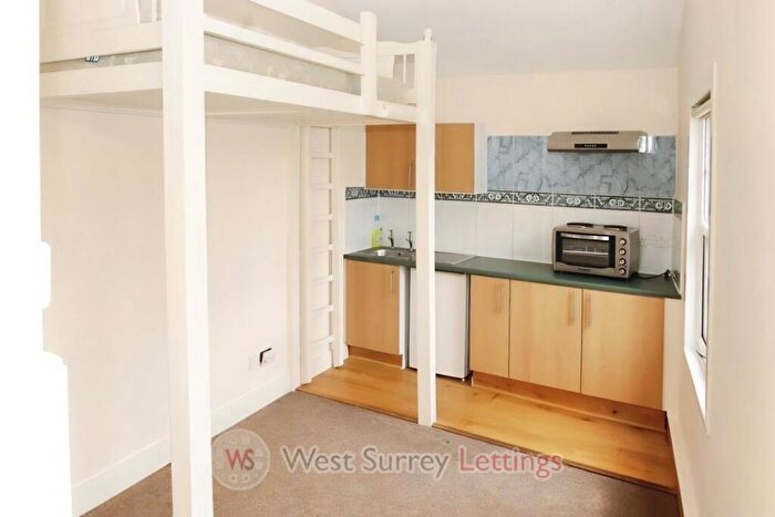 Studio To Rent In Station Road, Addlestone, KT15