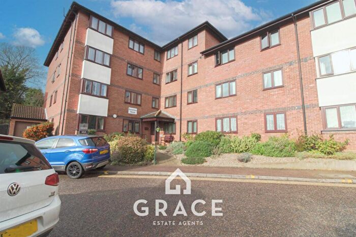 1 Bedroom Flat For Sale In Oakstead Close, Ipswich, IP4