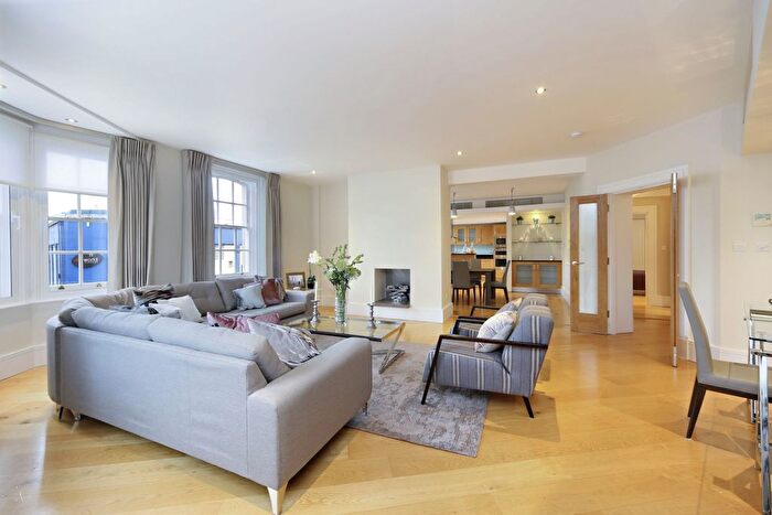2 Bedroom Flat To Rent In Old Church Street, London, SW3