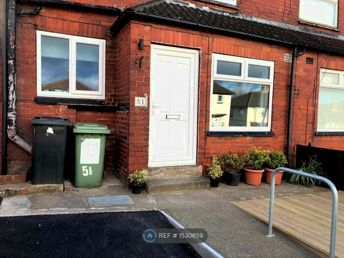 1 Bedroom End Of Terrace House To Rent In Woodside View, Leeds, LS4