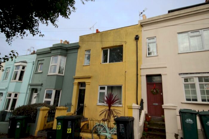 1 Bedroom Flat To Rent In Elm Grove, BN2