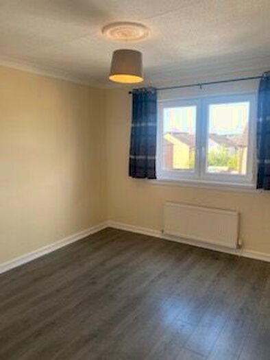 2 Bedroom Flat To Rent In John Lang Street, Johnstone, Renfrewshire, PA5
