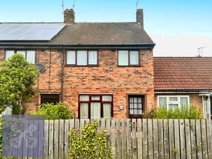 3 Bedroom Terraced House For Sale In Dodswell Grove, Hull, East Yorkshire, HU9