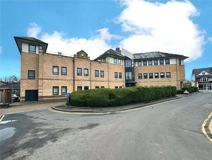 1 Bedroom Apartment To Rent In Maybury Close, Frimley, Camberley, Surrey, GU16