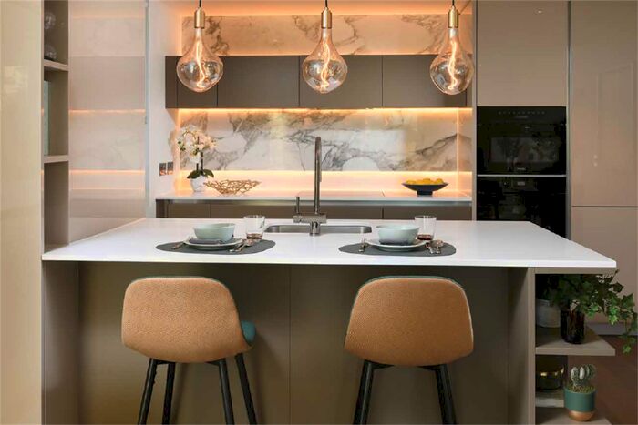 2 Bedroom Flat To Rent In Westmont Apartments, Fountain Park Way, W12