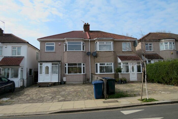 3 Bedroom Semi-Detached House To Rent In Highfield Avenue, Greenford, UB6