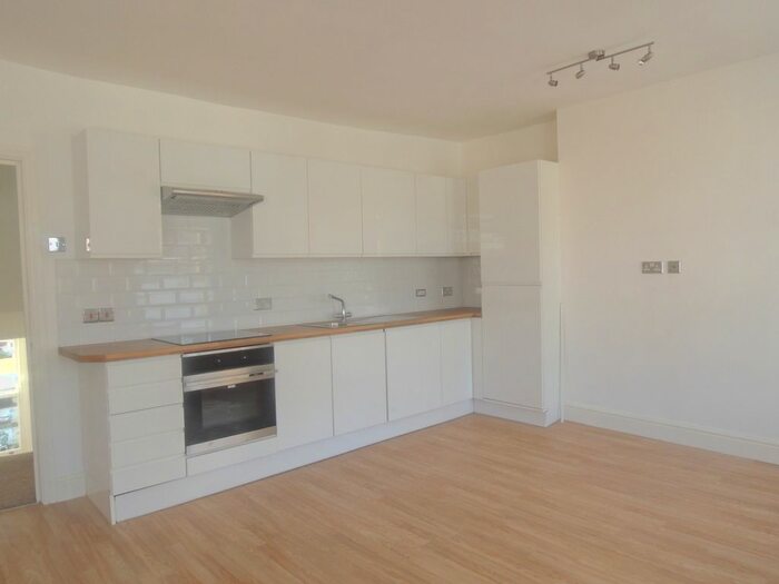 1 Bedroom Flat For Sale In Nevill Road, London, N16