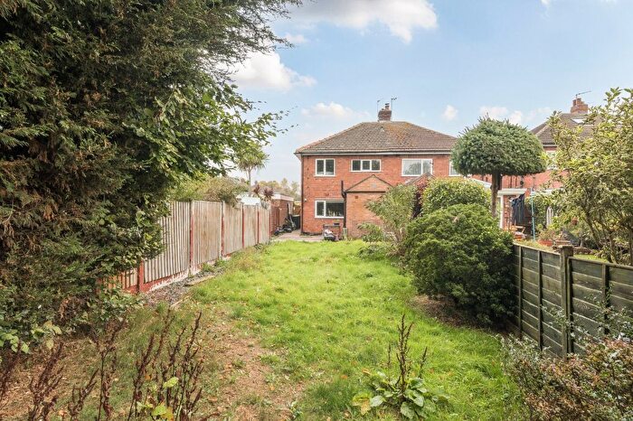 3 Bedroom Semi-detached House For Sale In Oban Road, Beeston, Nottingham, Nottinghamshire, NG9