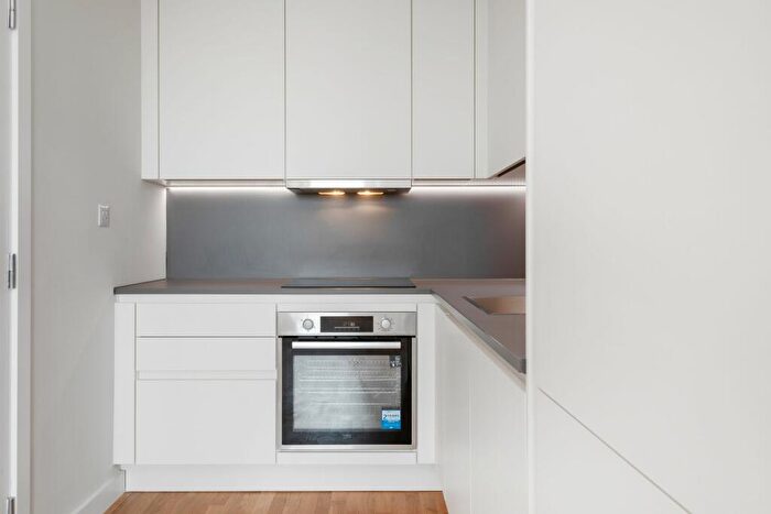 1 Bedroom Flat To Rent In Flat, Premier House Canning Road, HA3