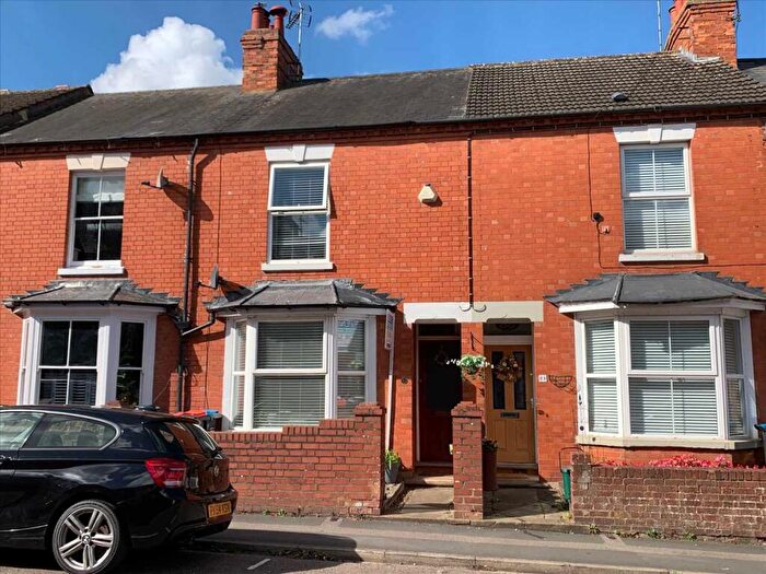 3 Bedroom Terraced House For Sale In Cambridge Street, Wolverton, Milton Keynes, MK12