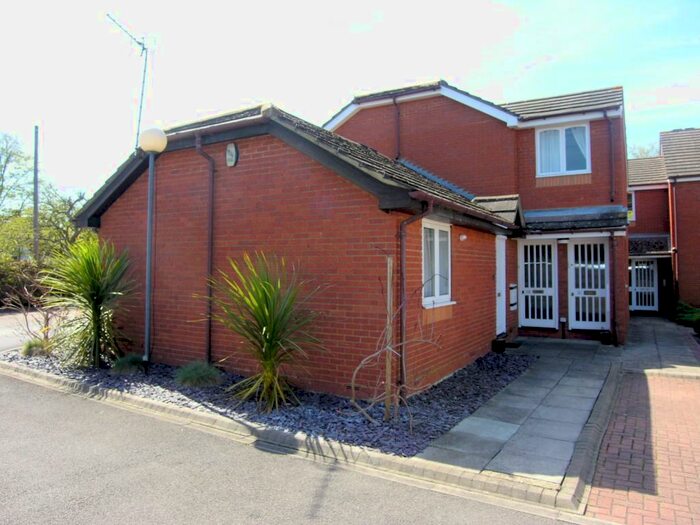 1 Bedroom Apartment To Rent In Cleves Court, Firs Avenue, Windsor, Berkshire, SL4