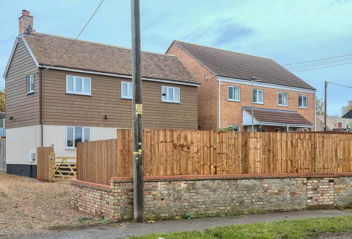 4 Bedroom Detached House For Sale In Hillrow, Haddenham, Ely, CB6