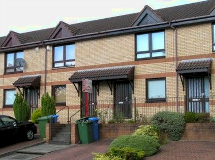 1 Bedroom Terraced House To Rent In Waukglen Place, Glasgow, G53