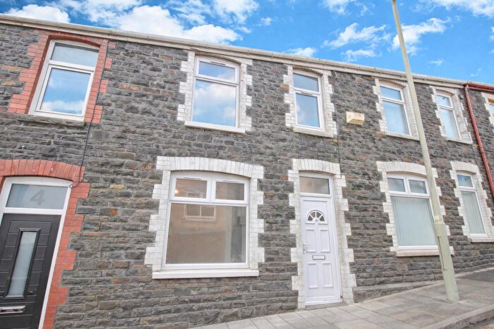 3 Bedroom Terraced House To Rent In Hurford Crescent, Graigwen, Pontypridd, CF37