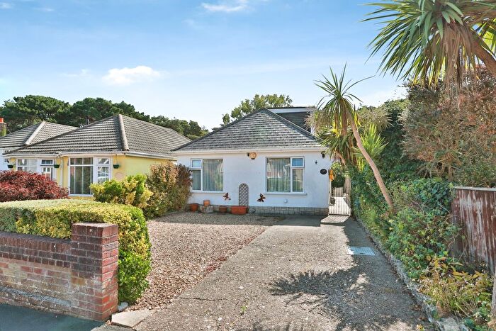 4 Bedroom Bungalow For Sale In Pine Vale Crescent, Bournemouth, Dorset, BH10