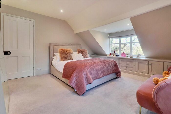 5 Bedroom Detached House For Sale In Frittenden Road, Staplehurst, Tonbridge, Kent, TN12