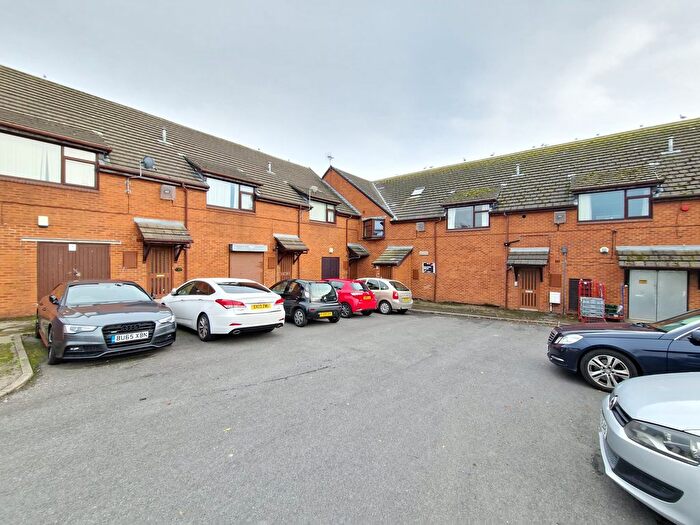 2 Bedroom Flat For Sale In Havelock Court, Plungington Road, Preston, Lancashire, PR1