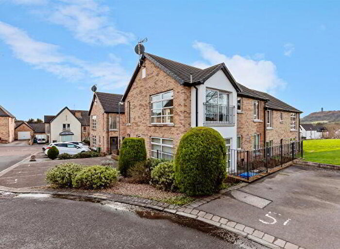 2 Bedroom Apartment / Flats For Sale In Apt, Lakeview Manor, Newtownards, BT23