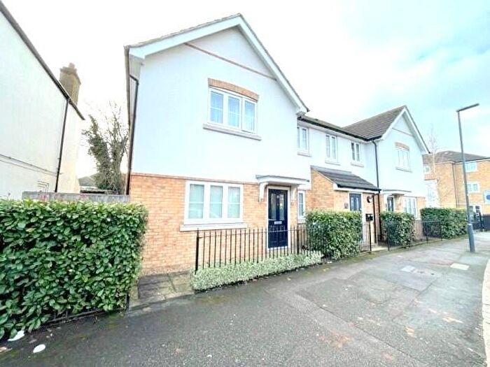 2 Bedroom Apartment For Sale In Meridian Court, B Risingholme Road, Harrow, HA3