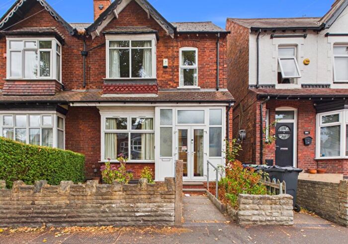 3 Bedroom Semi-Detached House For Sale In Ryland Road, Tyburn, Birmingham, B24
