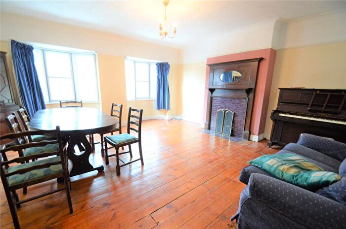 2 Bedroom Apartment To Rent In Russell Hill Road, Purley, CR8