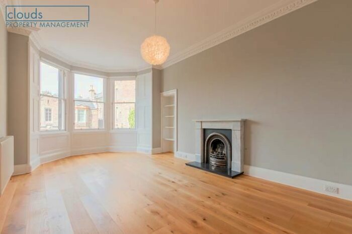 3 Bedroom Flat To Rent In Merchiston Place, Edinburgh, EH10