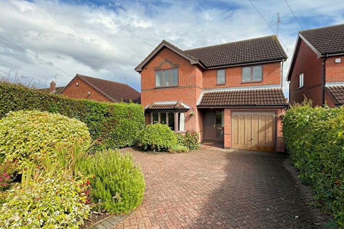 4 Bedroom Detached House For Sale In Lilac Grove, Bawtry, Doncaster, DN10