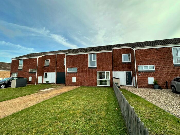 3 Bedroom Terraced House To Rent In Sycamore Walk, Raf Lakenheath, Brandon, IP27