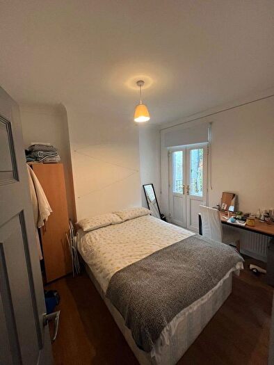 4 Bedroom Terraced House To Rent In Haydons Road, London, SW19