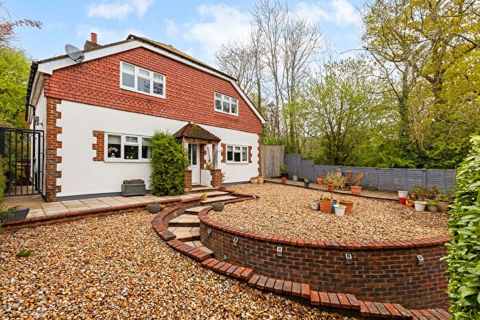 4 Bedroom Detached House For Sale In Church Road, Haslemere, GU27