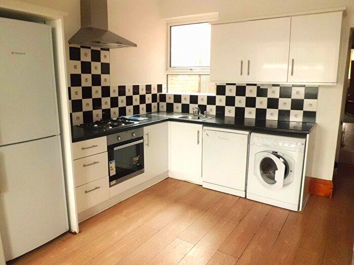 6 Bedroom House To Rent In Selly Hill, B29