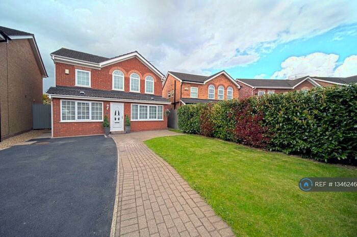 4 Bedroom Detached House To Rent In Minster Close, Winsford, CW7