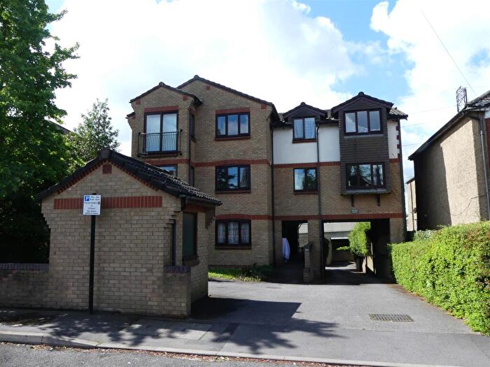 1 Bedroom Apartment To Rent In Millbrook Road East, Southampton, SO15