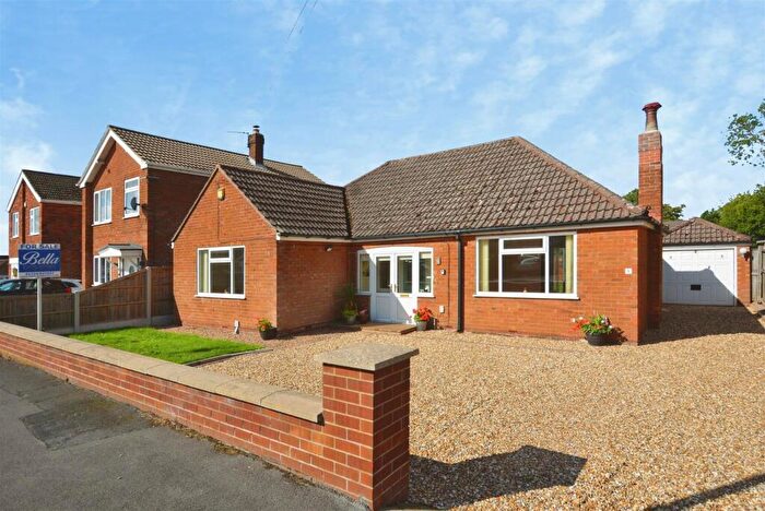 2 Bedroom Detached Bungalow For Sale In Eastfield Road, Messingham, DN17