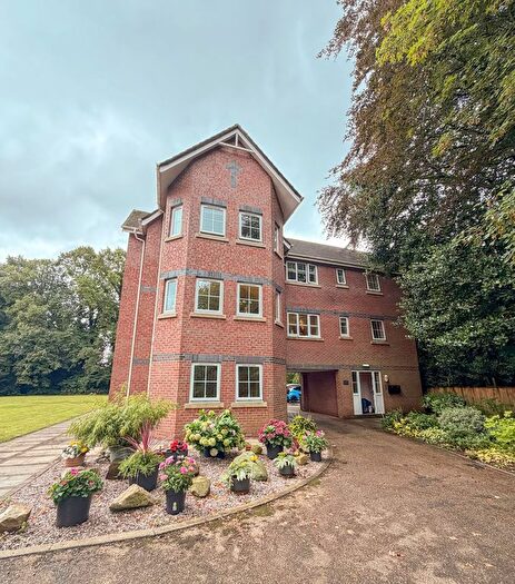 2 Bedroom Flat For Sale In The Mews, Orchard Lane, Leigh, WN7