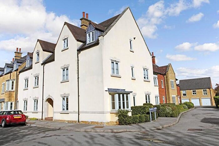 2 Bedroom Flat To Rent In Coachmans Court, Station Road, Moreton-in-Marsh, Gloucestershire., GL56