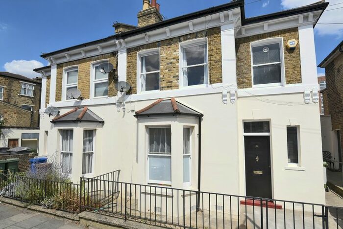 1 Bedroom Flat To Rent In Philip Walk, London, SE15