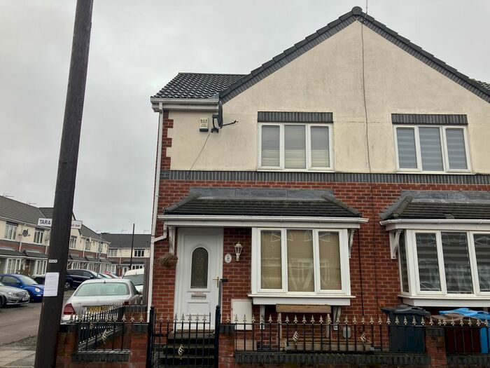 2 Bedroom Semi-Detached House To Rent In Ryde Avenue, Hull, HU5