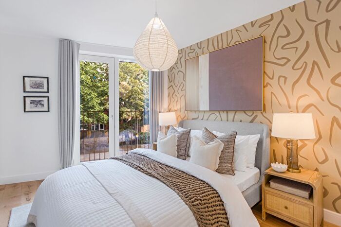 1 Bedroom Flat For Sale In Blackwall Lane, London, SE10