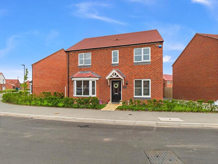 4 Bedroom Detached House For Sale In Dalbeattie Avenue, Stenson Fields, DE24