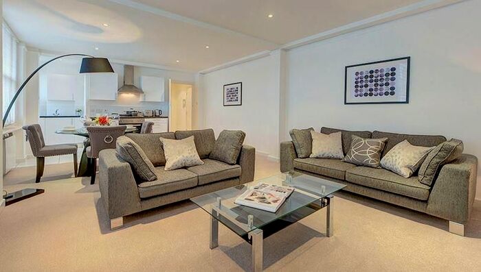1 Bedroom Flat To Rent In Hill Street, Mayfair W1J
