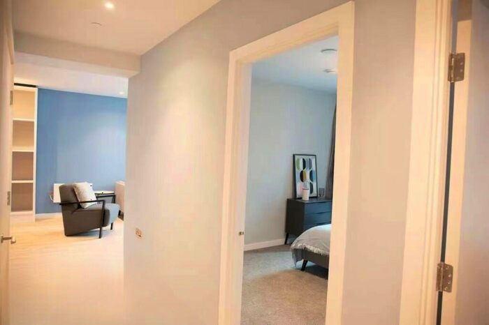 2 Bedroom Flat To Rent In Axis Tower, Whitworth Street West, Manchester, Greater Manchester, M1