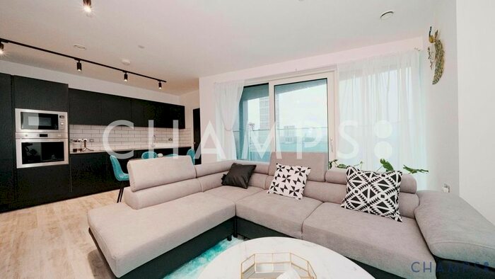 2 Bedroom Flat To Rent In Icon Tower, Portal Way, Acton, W3