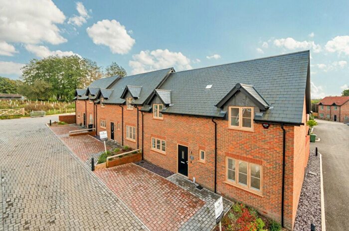 4 Bedroom End Of Terrace House For Sale In Home Farm, Embley Lane, East Wellow, Romsey, SO51