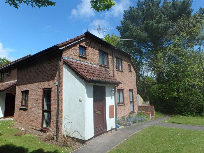 1 Bedroom End Terrace House To Rent In Pennywell Gardens, New Milton, BH25