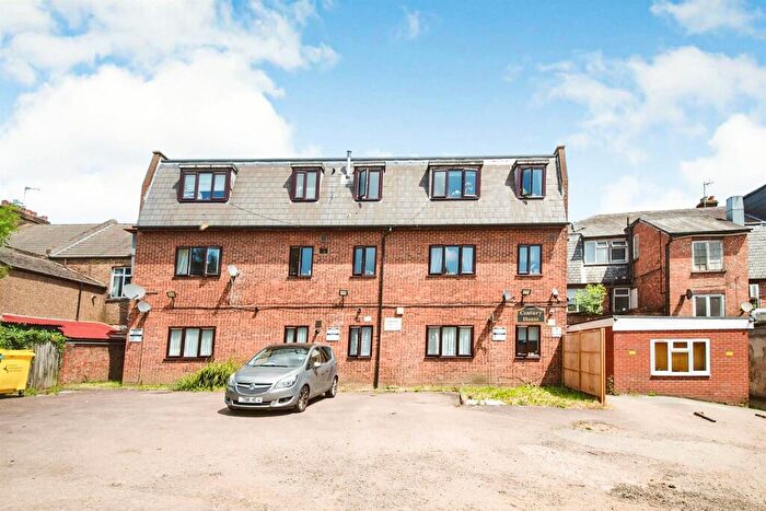 Studio For Sale In Cardinal Way, Harrow, HA3